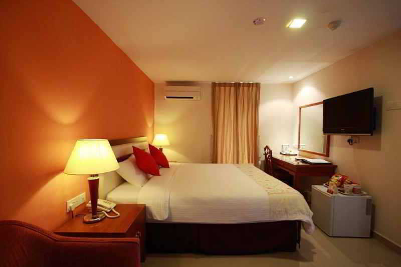 Oyo 104 Pegasus Hotel Singapore Esterno foto